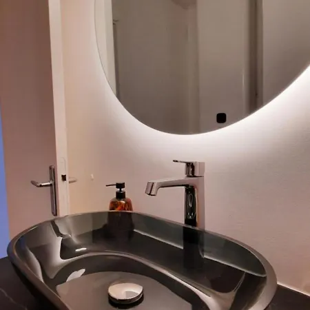New - Le 79 Verdun-elegant-climatisation-moderne דירה קרקסון
